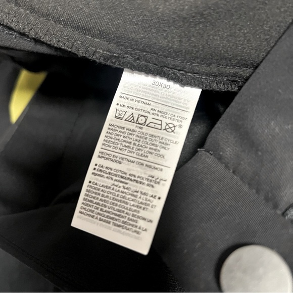 Old Navy Men’s 30x30 Black Jack Ultimate Slim Tech Chinos NWT Built in Flex - Picture 10 of 12